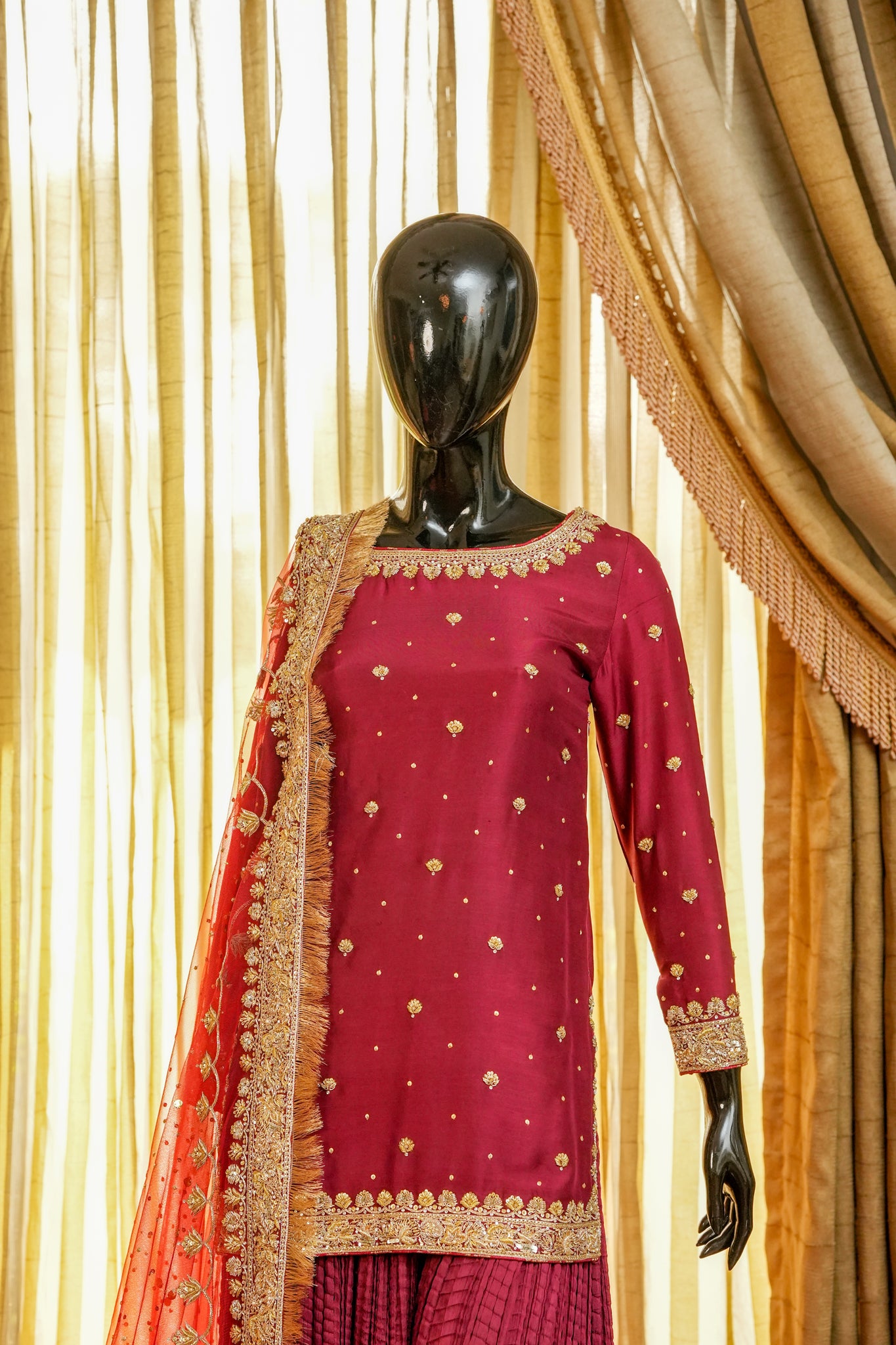 Laal Bahar