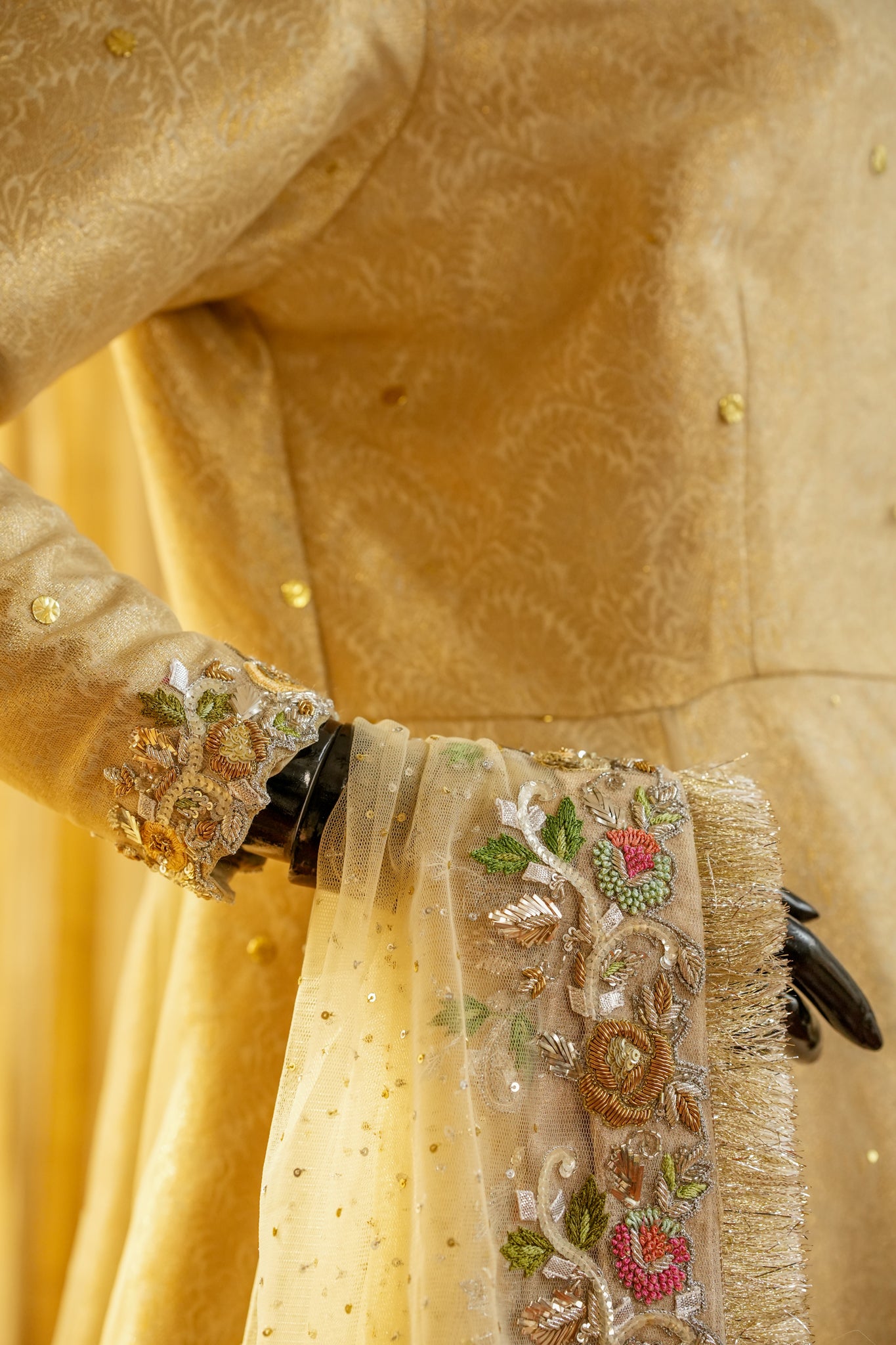 Kundan Ivory
