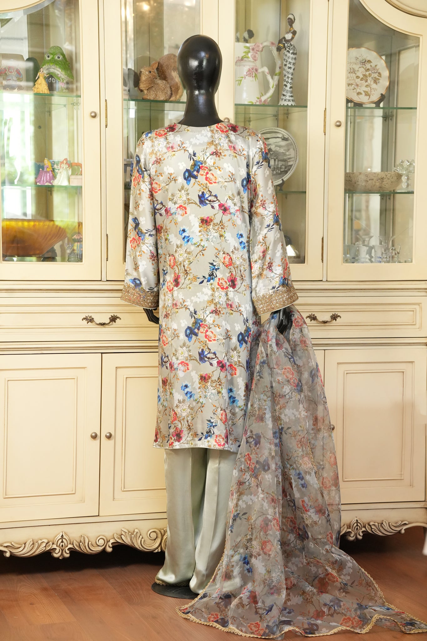Floral Pret